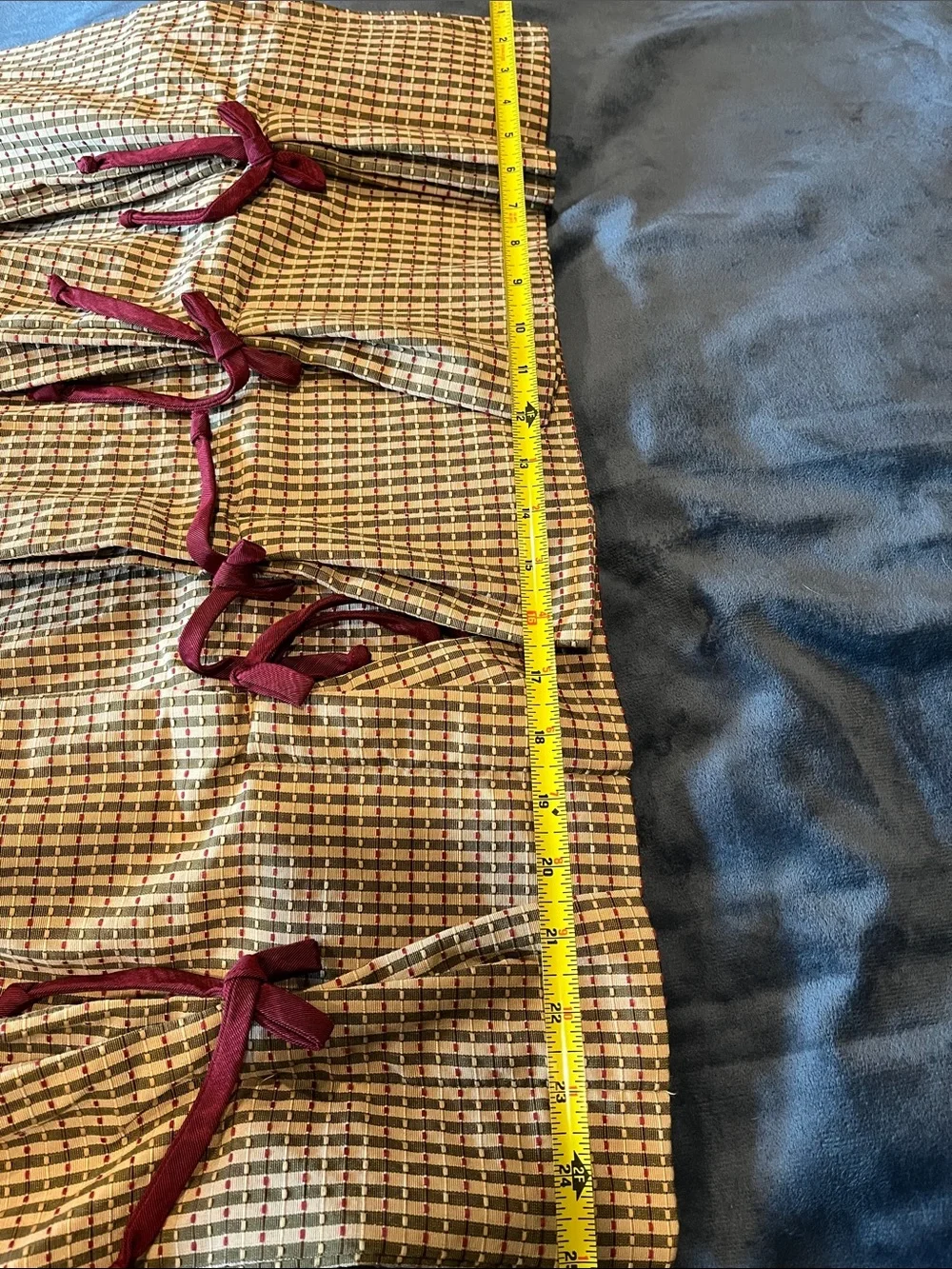 Tailored valance curtain with Burgundy Tie Accents 50x84